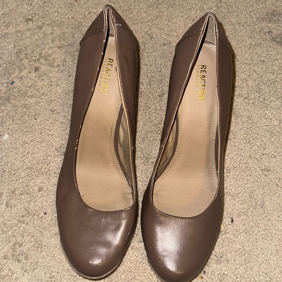 Kenneth Cole reaction wedge shoes size 11 - Picture 1 of 4